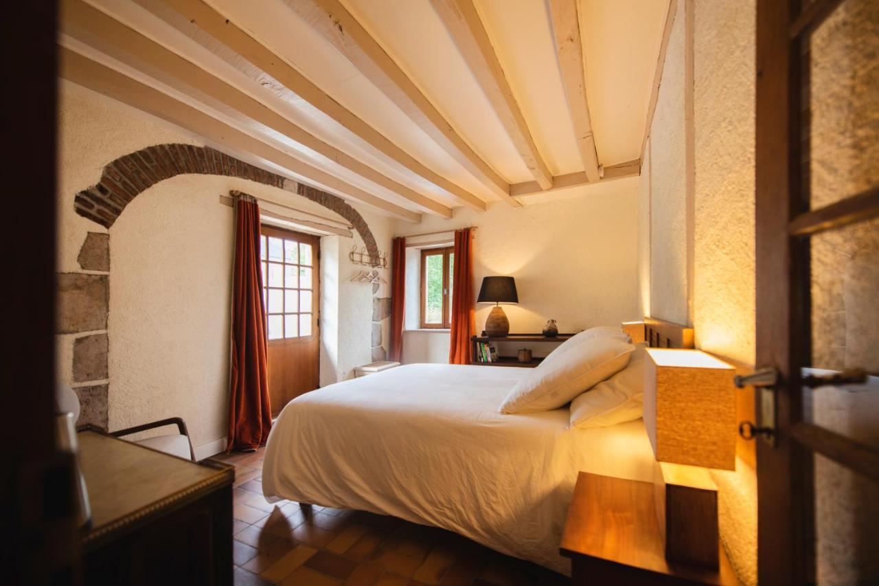 Le Jardin De Josnes Bed & Breakfast Ngoại thất bức ảnh